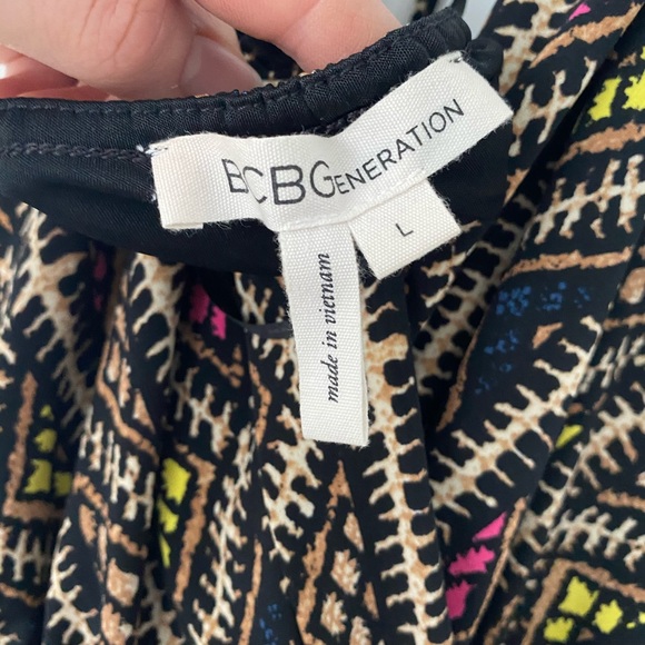 Halter dress - Picture 3 of 3